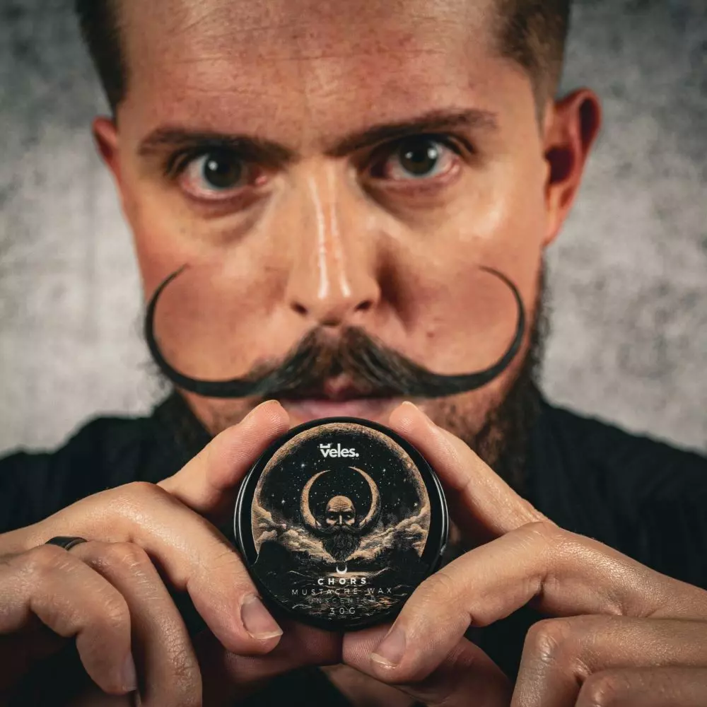 Veles. Chors Mustache Wax - Najlepszy bezzapachowy wosk do wąsów - 30g